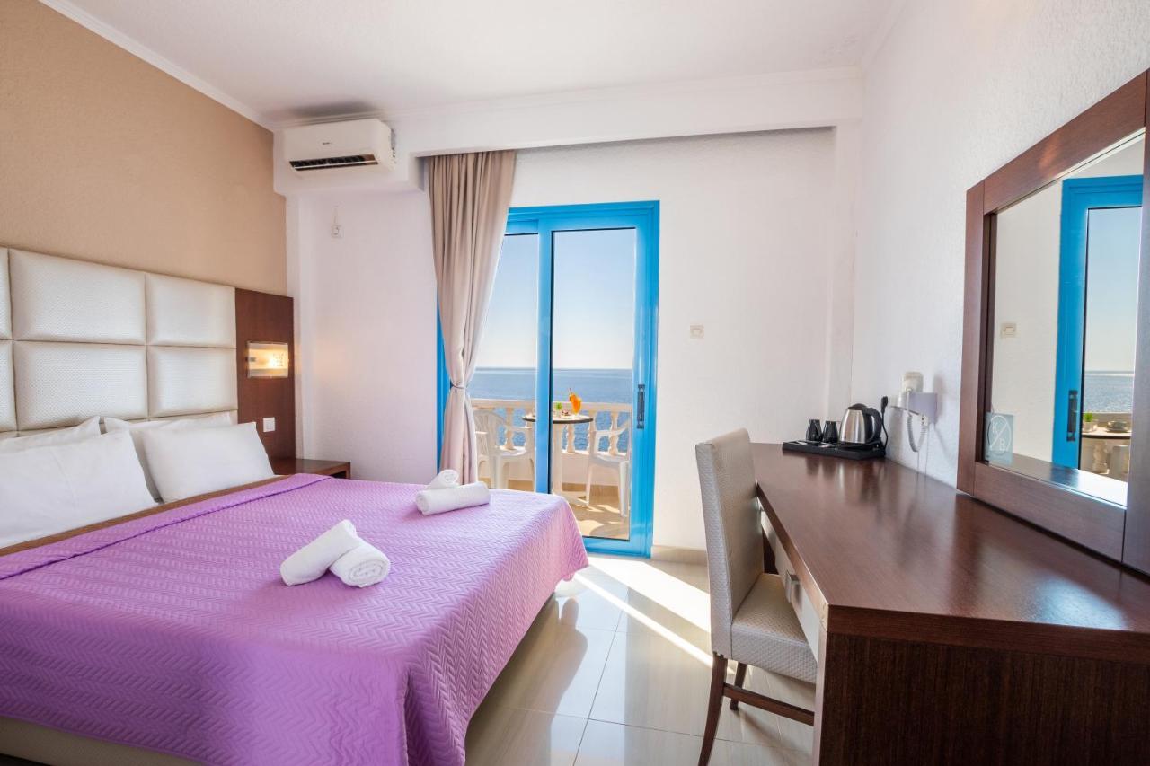 Castelia Bay Hotel Amoopi Exterior foto