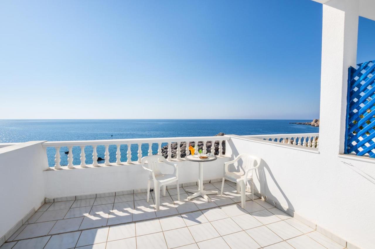 Castelia Bay Hotel Amoopi Exterior foto